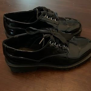 Rosanna Lace-Up -Like new!